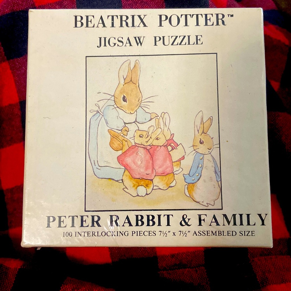 Vintage Beatrix Potter Peter Rabbit & Family 100 Piece Mini Jigsaw Puzzle Sealed